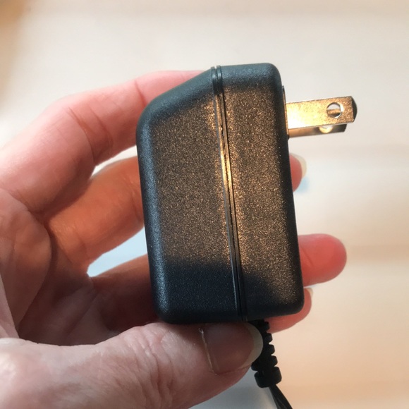 AT&T 2 Line Speakerphone - Picture 8 of 14